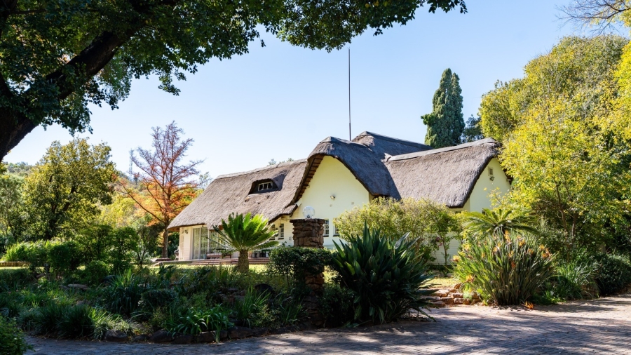 4 Bedroom Property for Sale in Wilkoppies North West